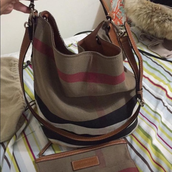 burberry ashby hobo bag